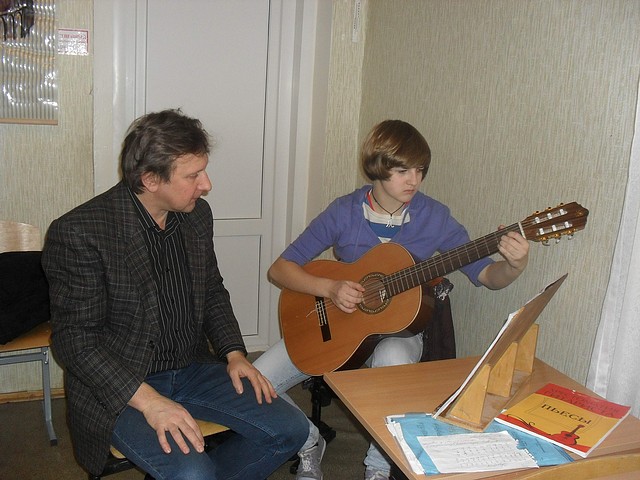 Преподаватель по классу гитары - г.Одинцово